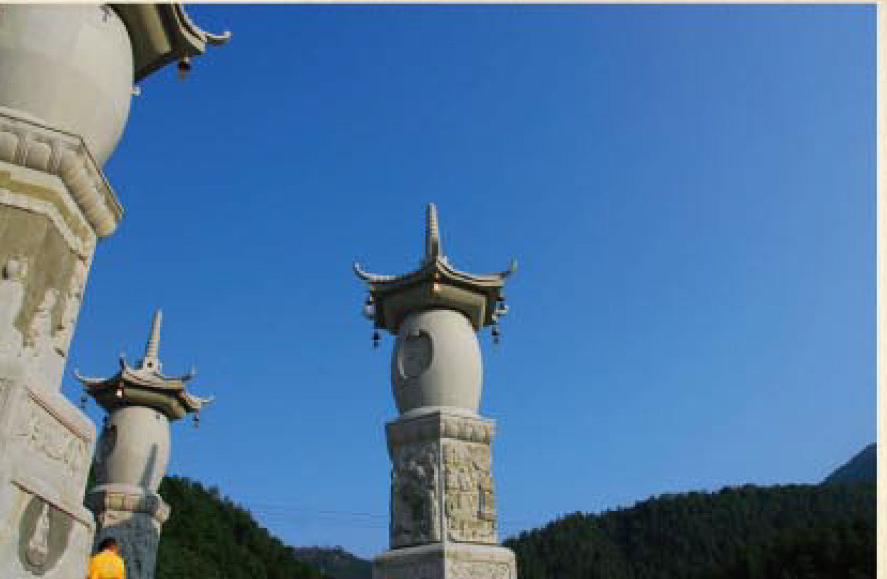 禅游六祖寺-双页-7_08.jpg